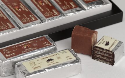 16’lı El Yapımı Karışık Hediyelik Gofret(Bitter Çikolatalı ve Fındıklı Sütlü Çikolatalı) - 800 gr